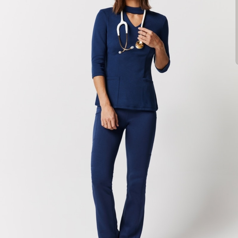ISO 👮‍♀️DON'T BUY👮‍♀️ ISO JAANUU ponte pants